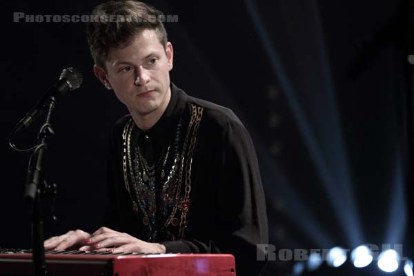 PERFUME GENIUS - 2012-05-24 - PARIS - Divan du Monde - 